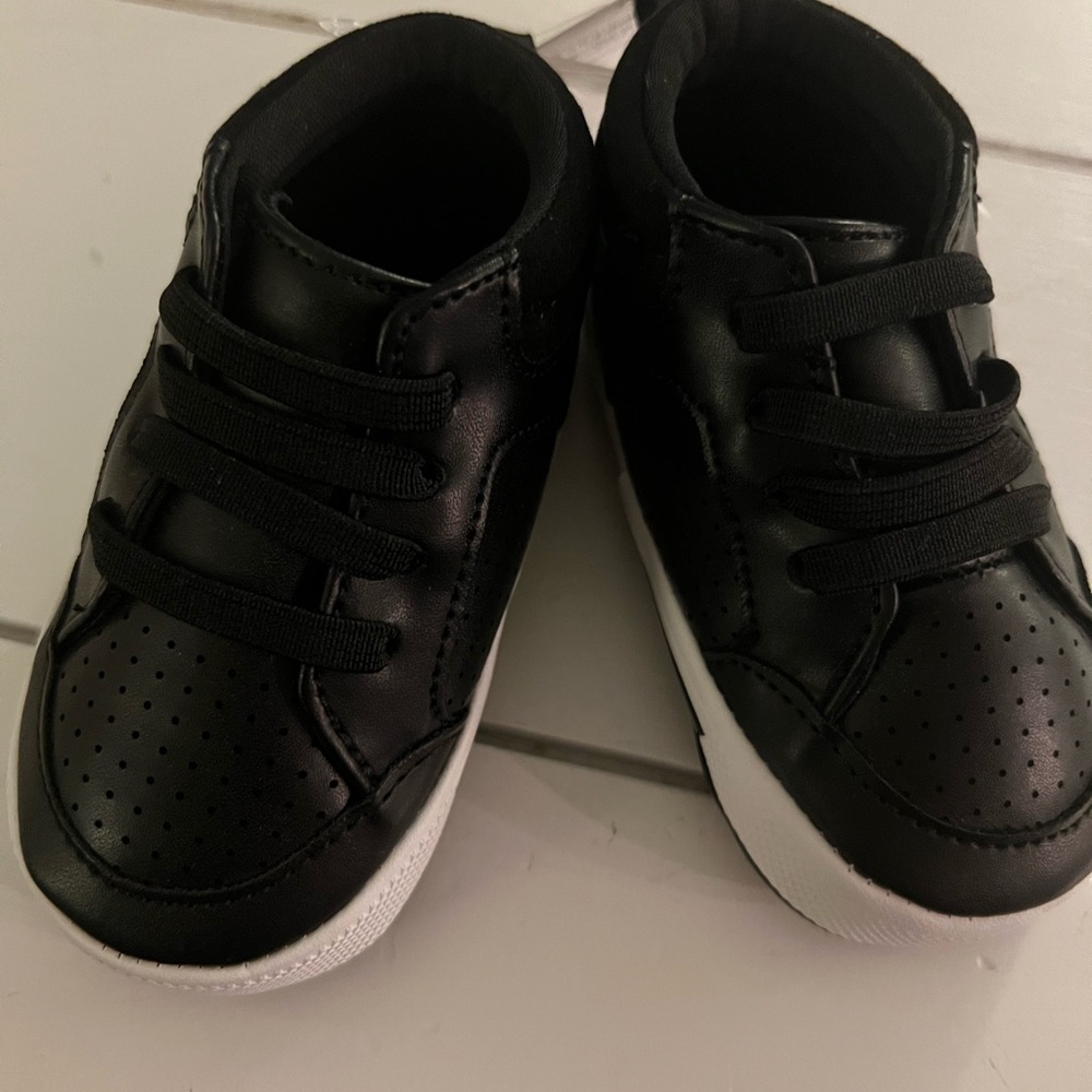 Black Sneakers Baby 6-9 Months